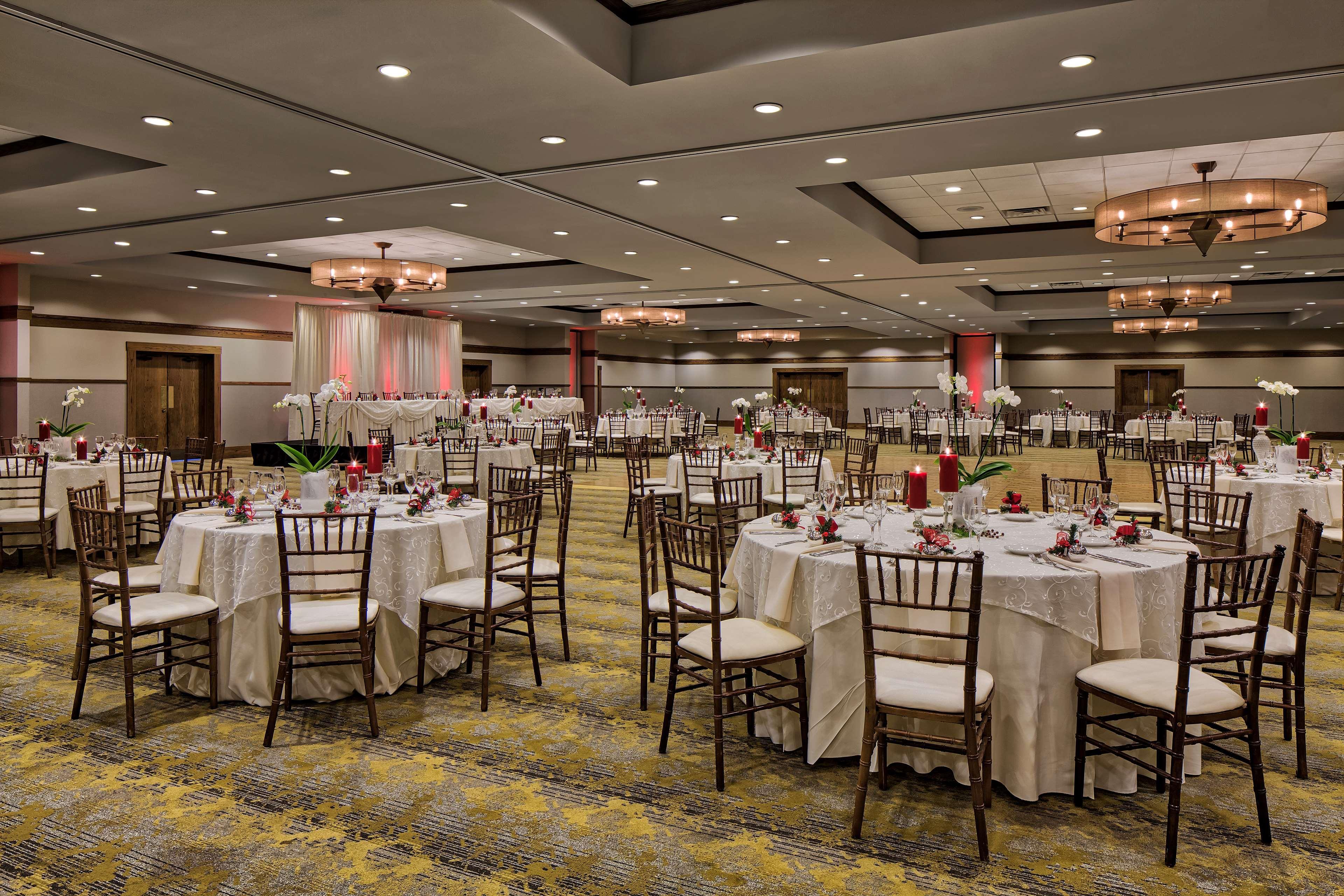 Doubletree By Hilton Libertyville-Mundelein Ngoại thất bức ảnh