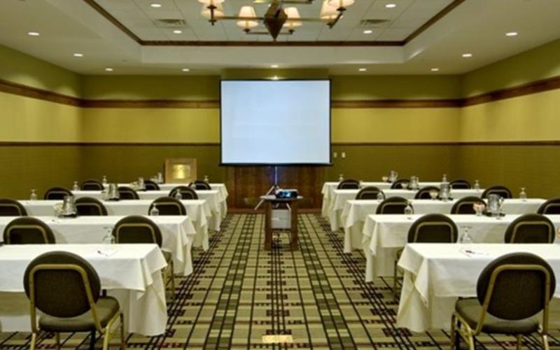 Doubletree By Hilton Libertyville-Mundelein Ngoại thất bức ảnh