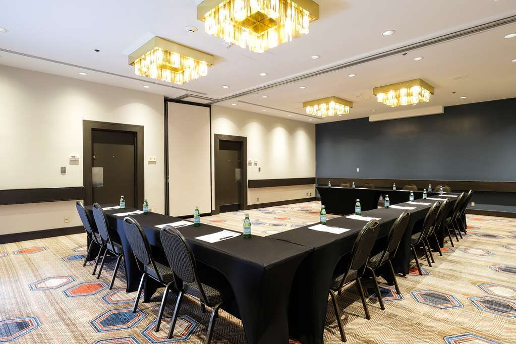 Doubletree By Hilton Libertyville-Mundelein Ngoại thất bức ảnh
