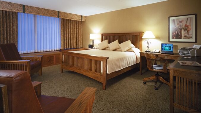 Doubletree By Hilton Libertyville-Mundelein Phòng bức ảnh