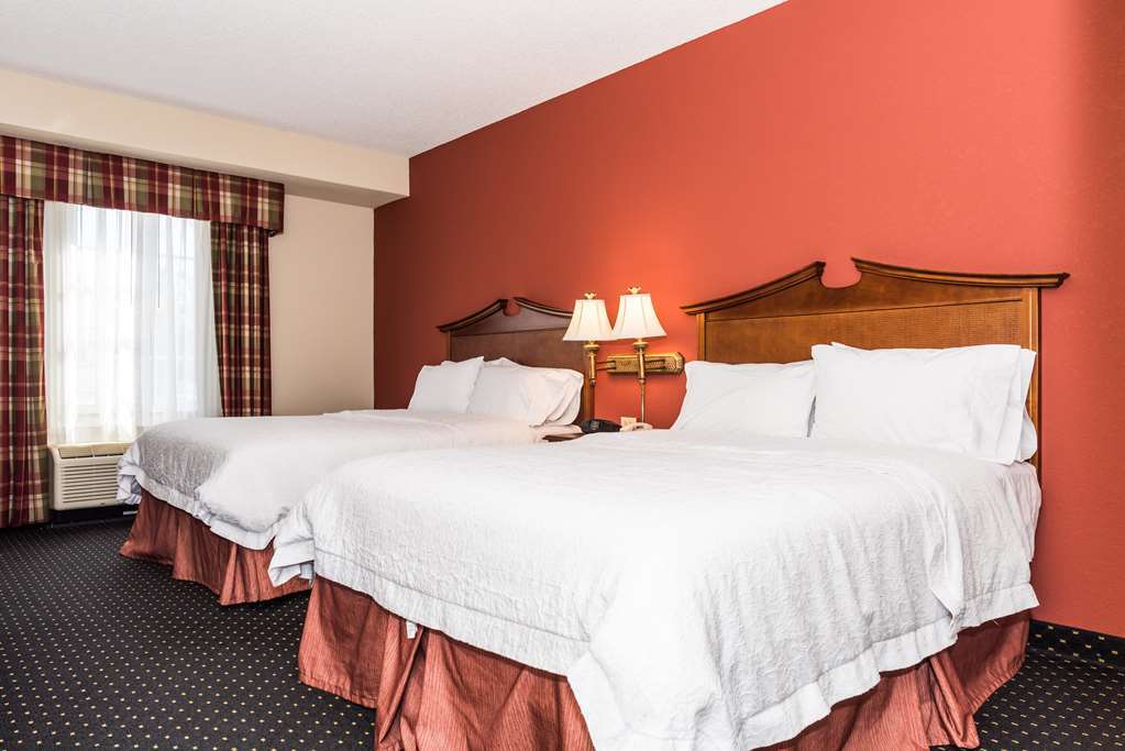 Doubletree By Hilton Libertyville-Mundelein Phòng bức ảnh